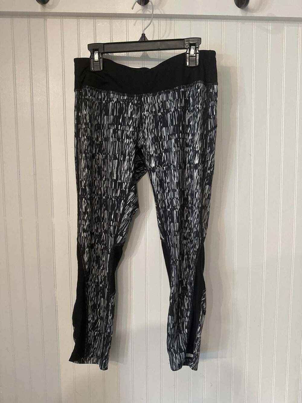Nike Womens Dri-FIT Ventilated Calf Panels Running Leggings Tights Black Size M